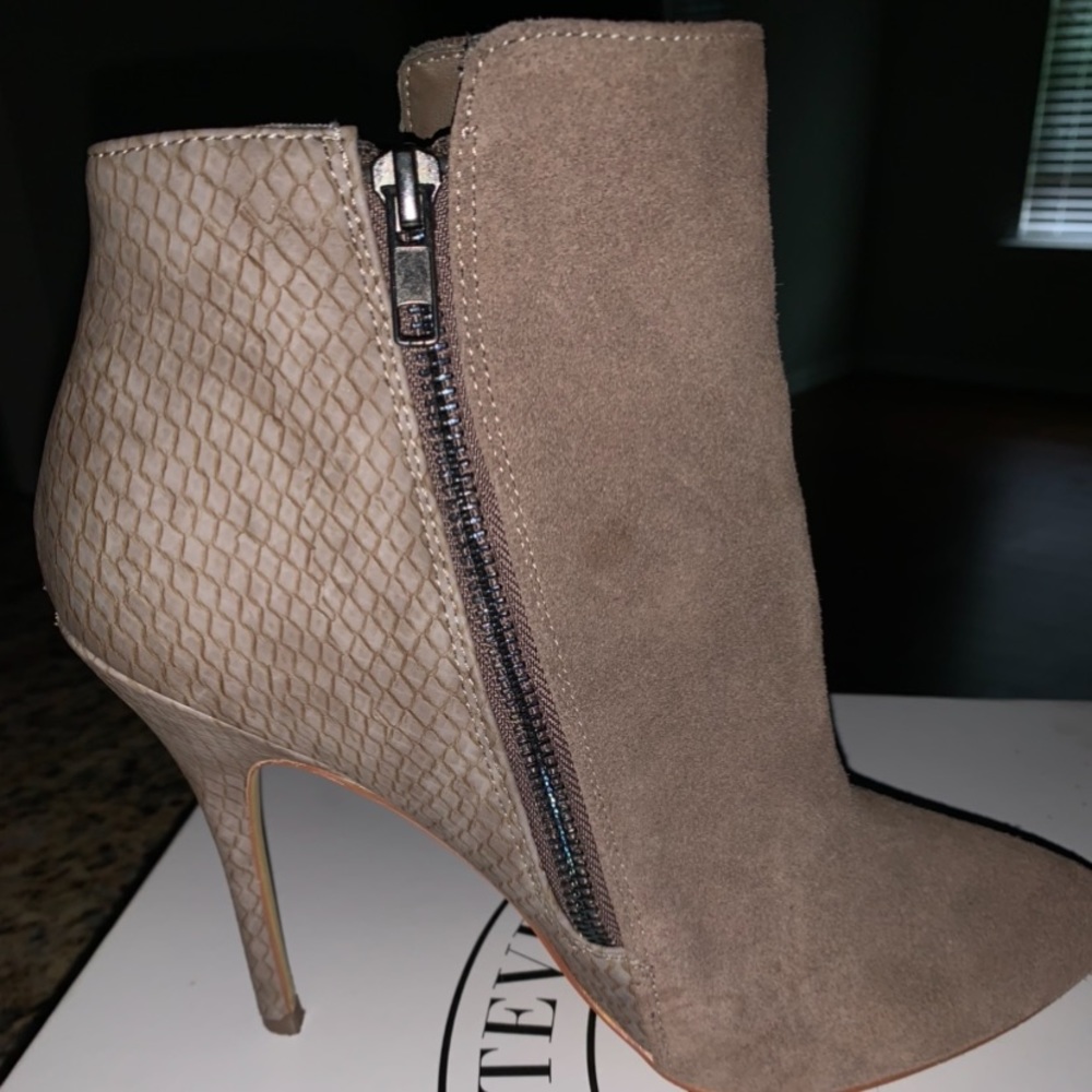 Steve Madden booties